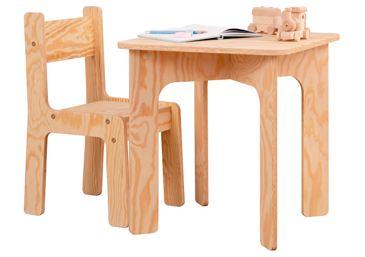 Drewniane krzesełko i stolik dla dzieci wykonane ze sklejki sosnowej w kolorze naturalnego drewna